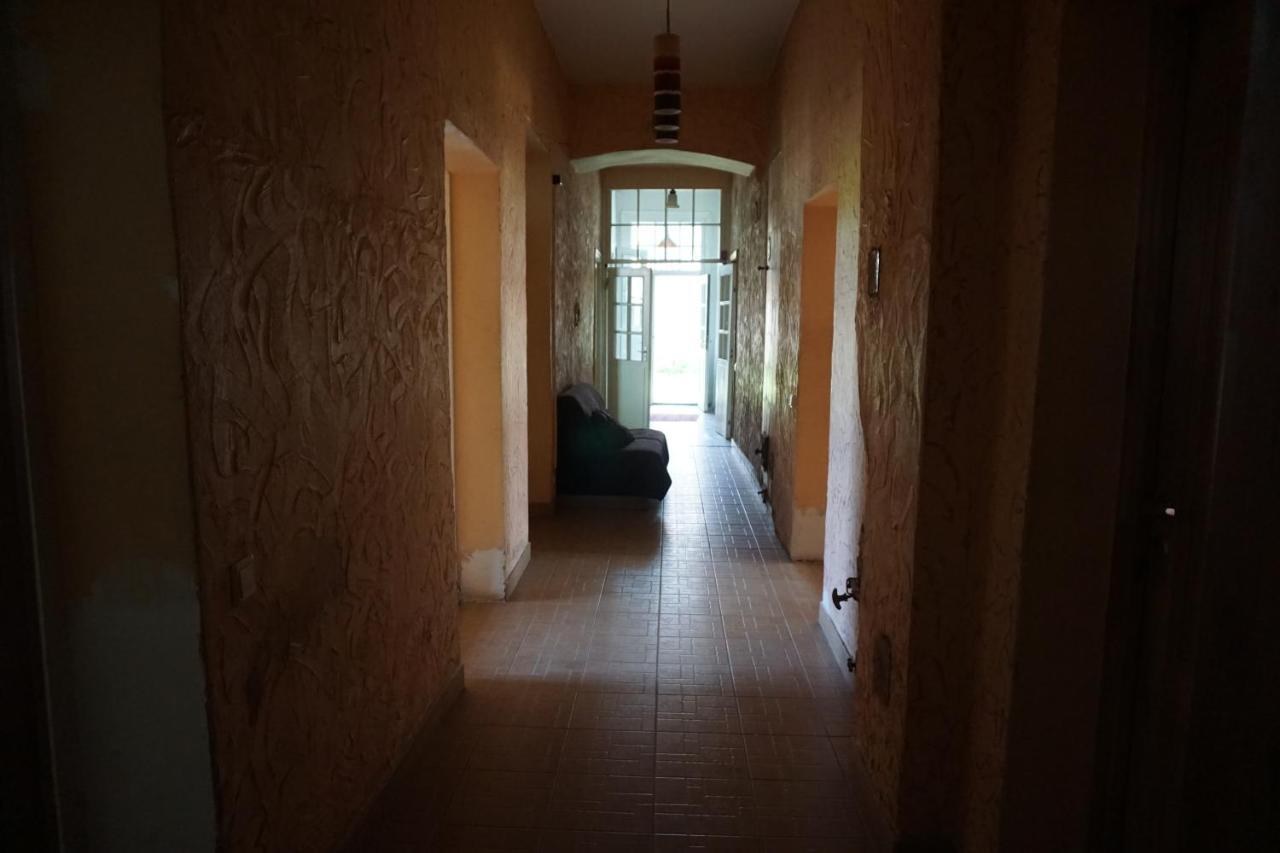 Pilskalnu Hostelis 库尔迪加 外观 照片